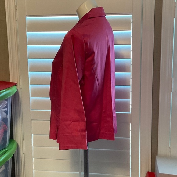 Elegant Fuchsia Blazer for Women - Picture 4 of 6